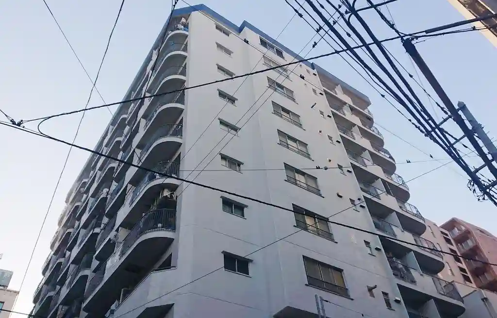 六義園アビタシオン 外観