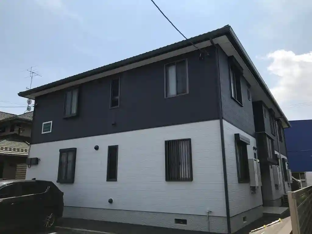 リヴェールコート 外観