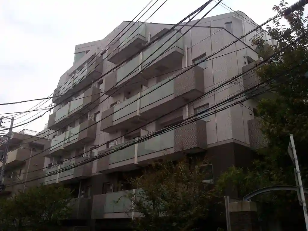 パークリュクス本駒込 外観