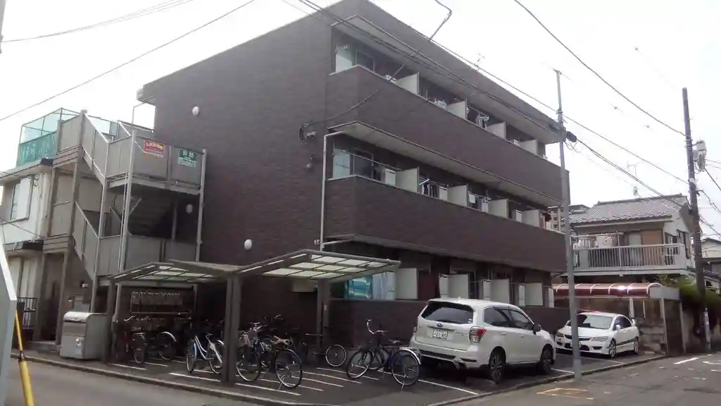 セレーナ・K 外観