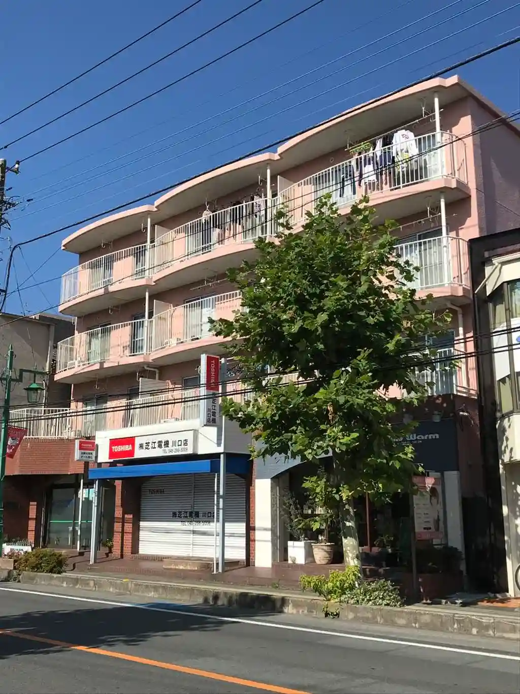ファミーイュ伸和 外観