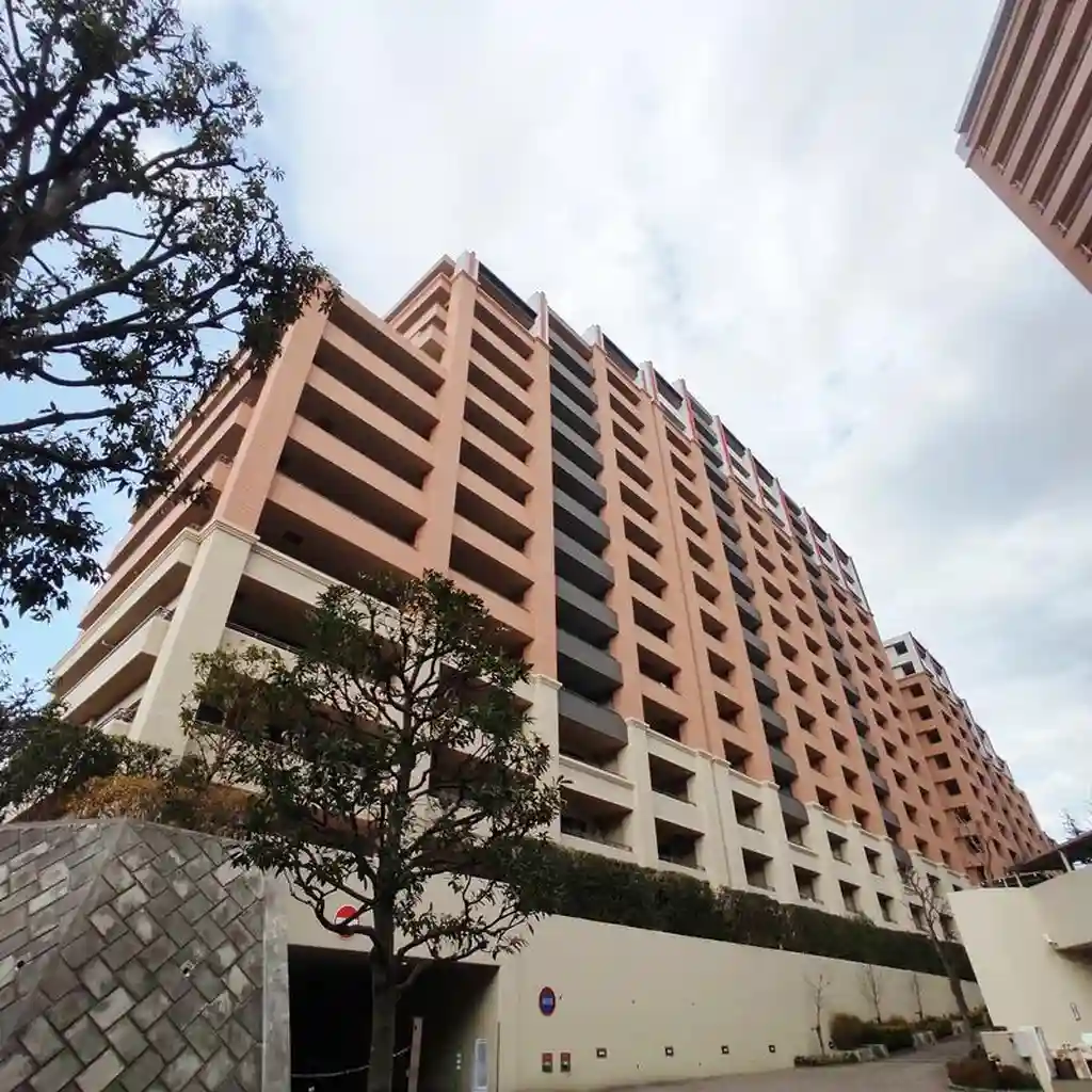 東京メガシティエアリーコート 外観