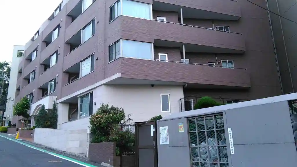 プレシャスヒルズたまプラーザ 外観