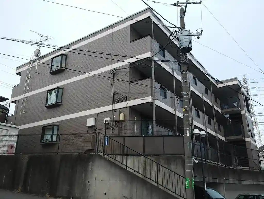 ガーデンヒルズ神大寺 外観