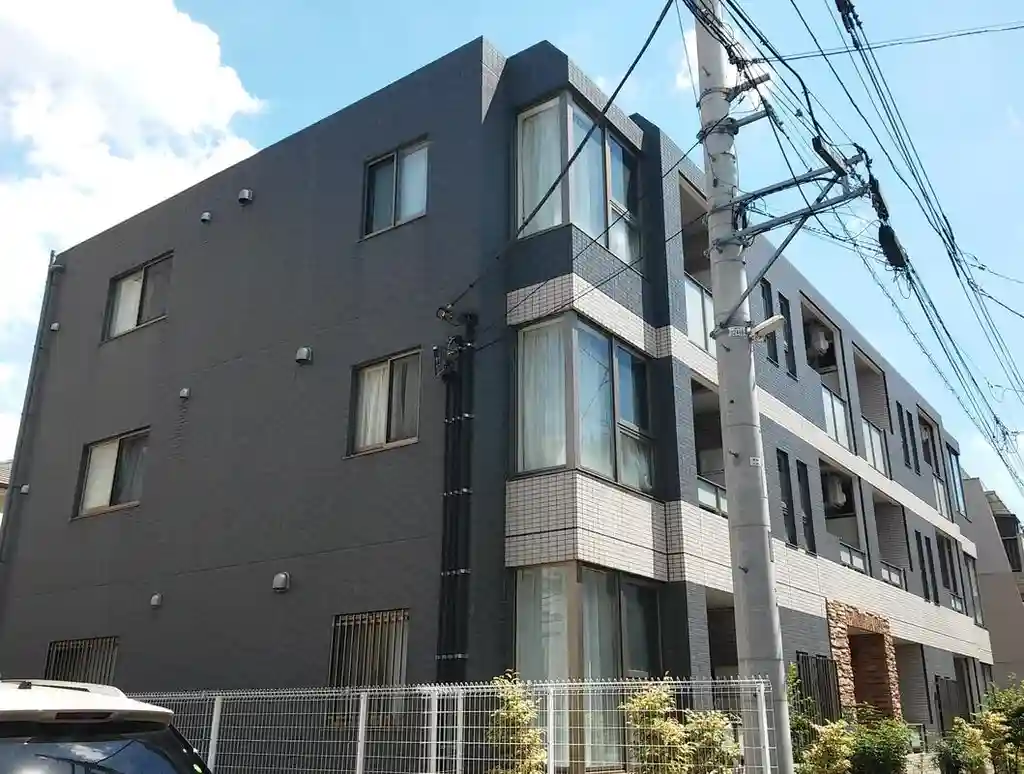 アガルタ 外観
