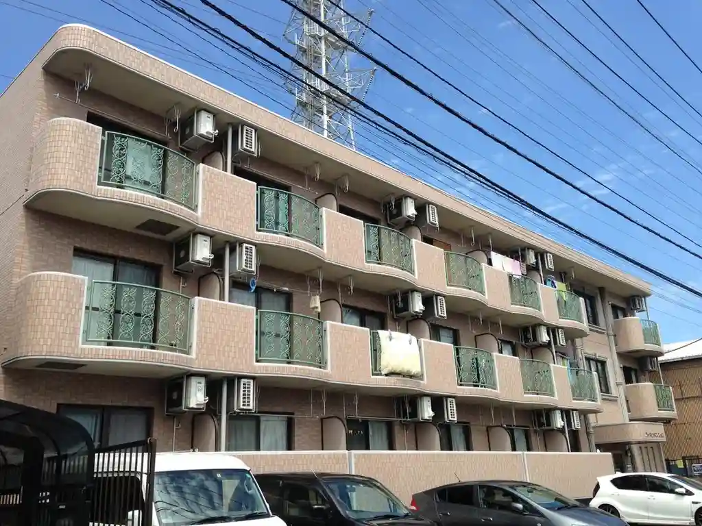 ガーネットマンション 外観