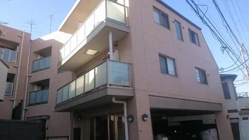 アルファ 外観