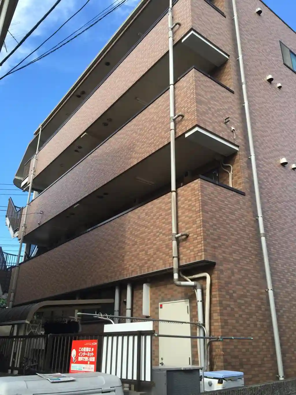 ヴァランセ 外観