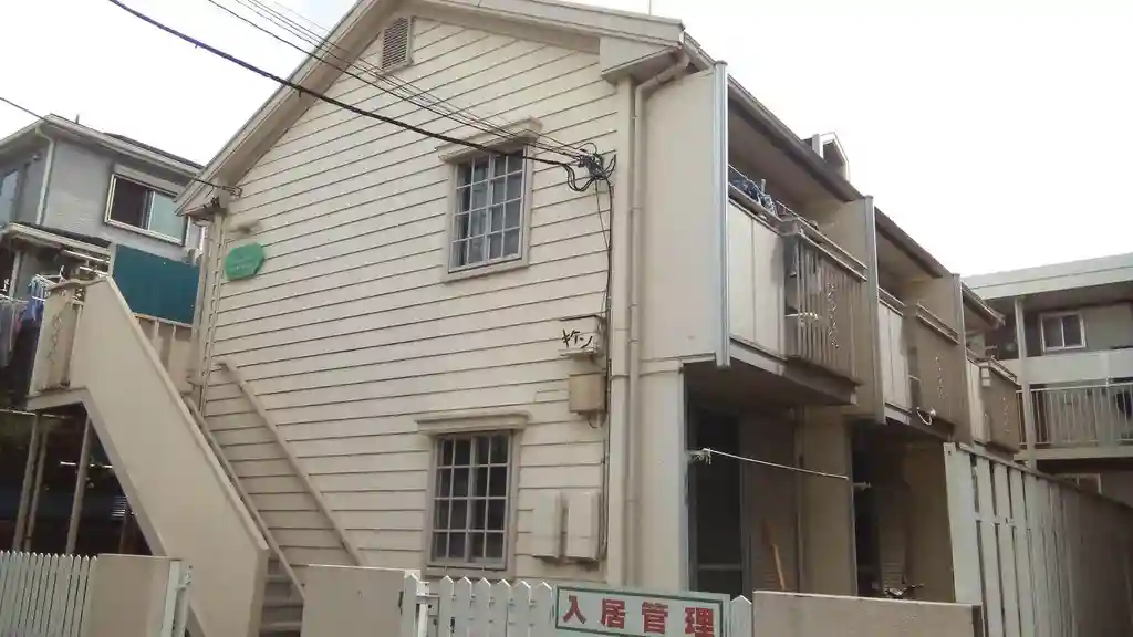 フロイラインハイムオー 外観