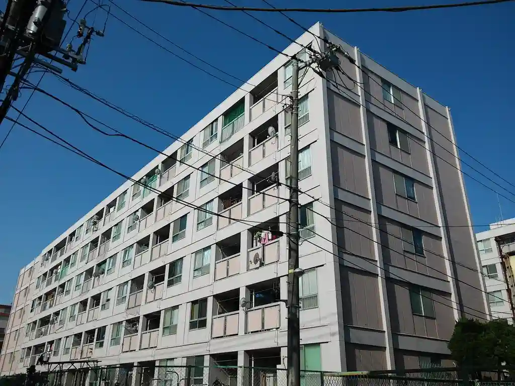 大倉山第2コーポラスC棟 外観
