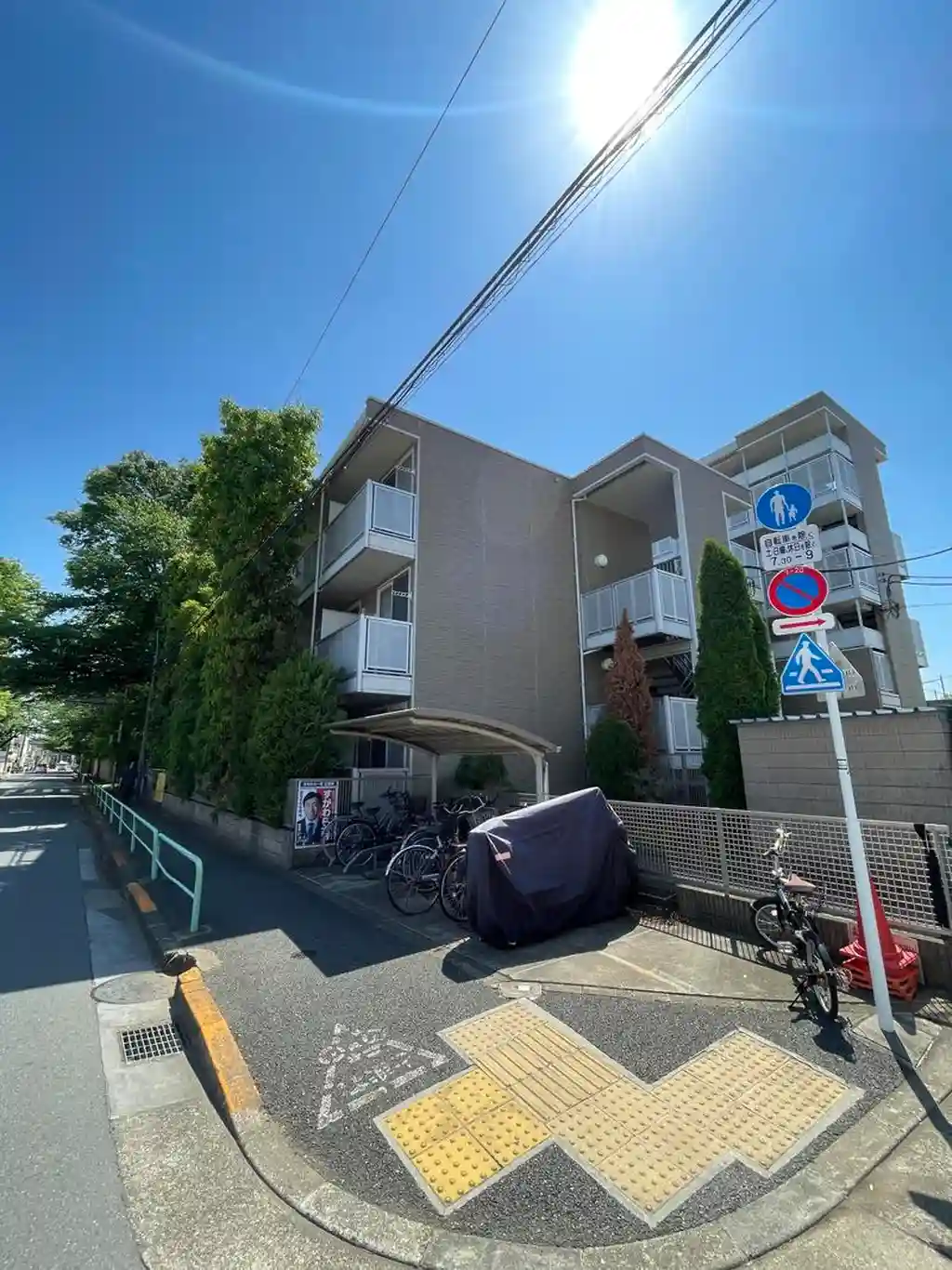 ラピアンタ都立家政 外観