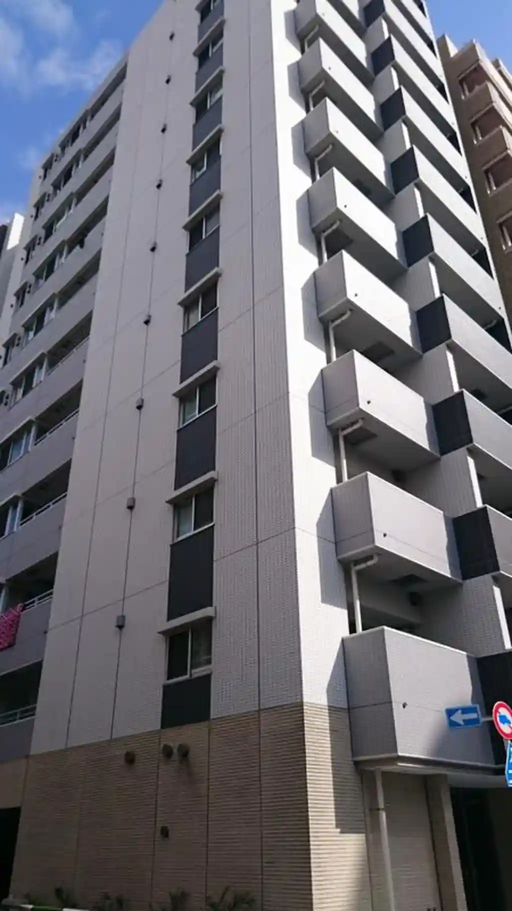 コンフォリア東池袋EAST 外観