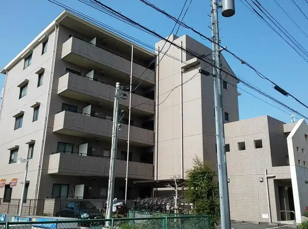 フォレスト城山 外観