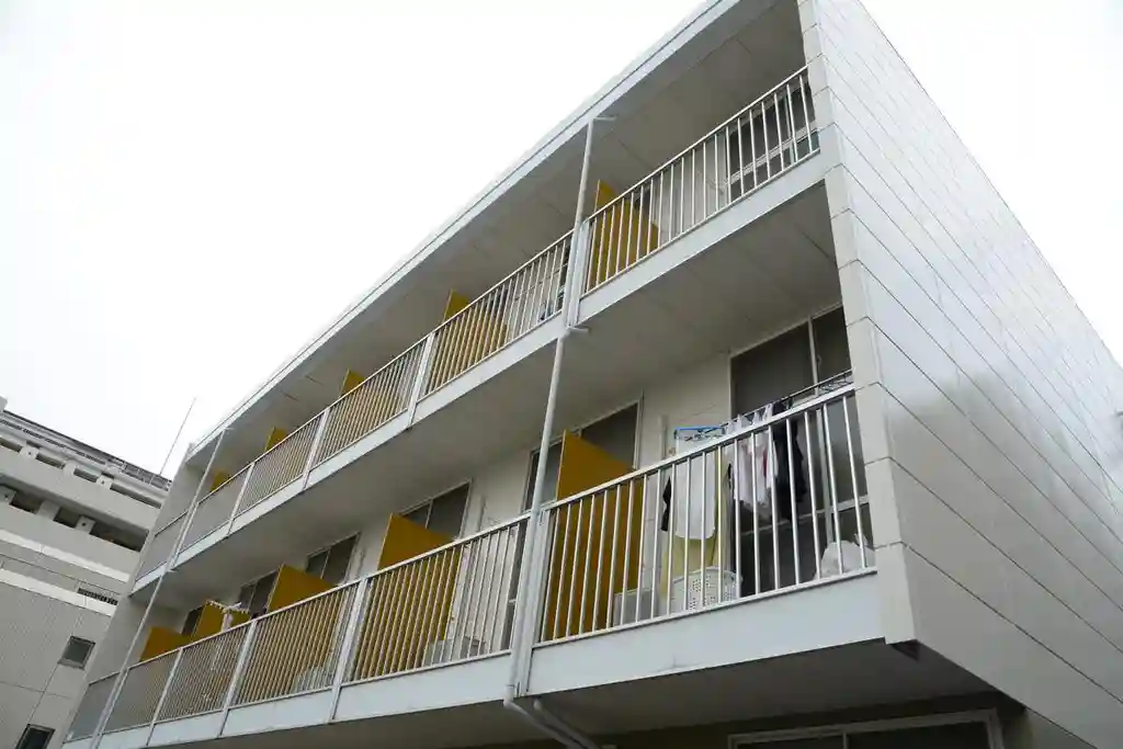 レオパレスクレール 外観