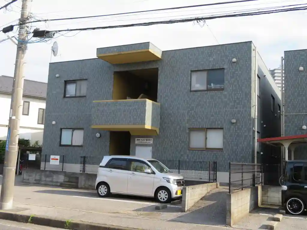 ロックプラッツ岩井C 外観
