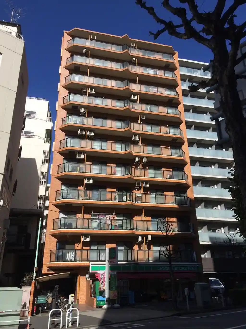 ライオンズマンション東池袋第2 外観