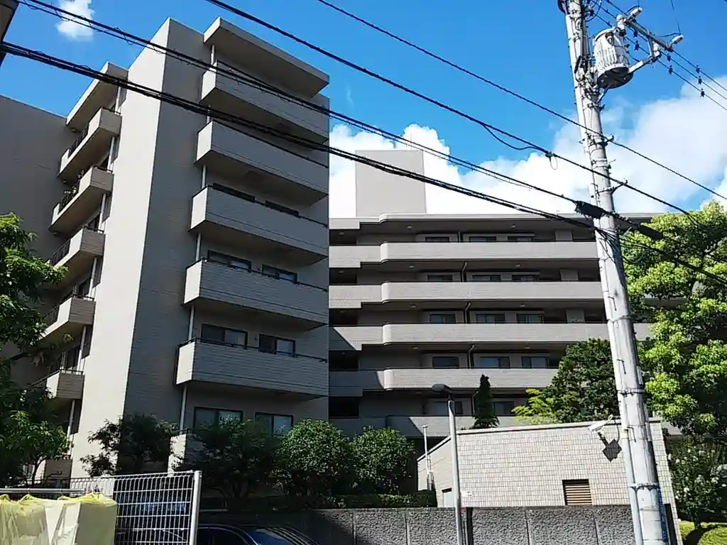東急ドエルアルス大倉山 外観