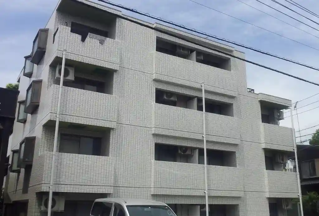 ベルコープ国立 外観