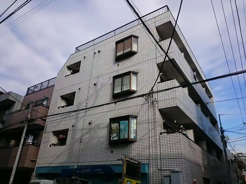 PAGE 外観