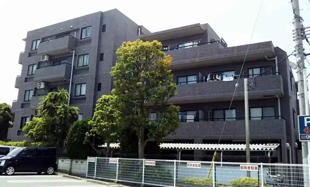 グリーンキャピタル向ヶ丘遊園 外観
