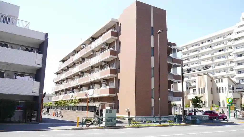 ソリドール立川 外観