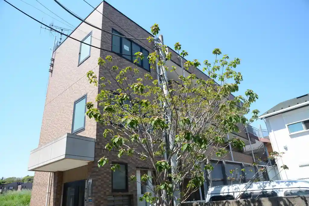 ドエル 外観