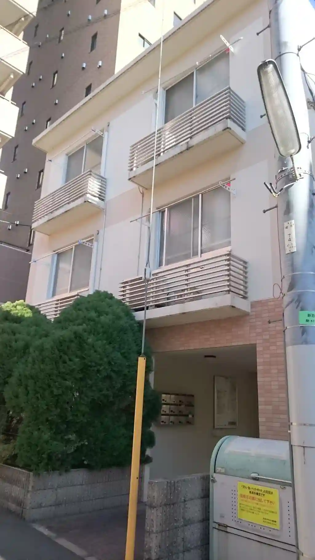 レオパレス御代の台 外観
