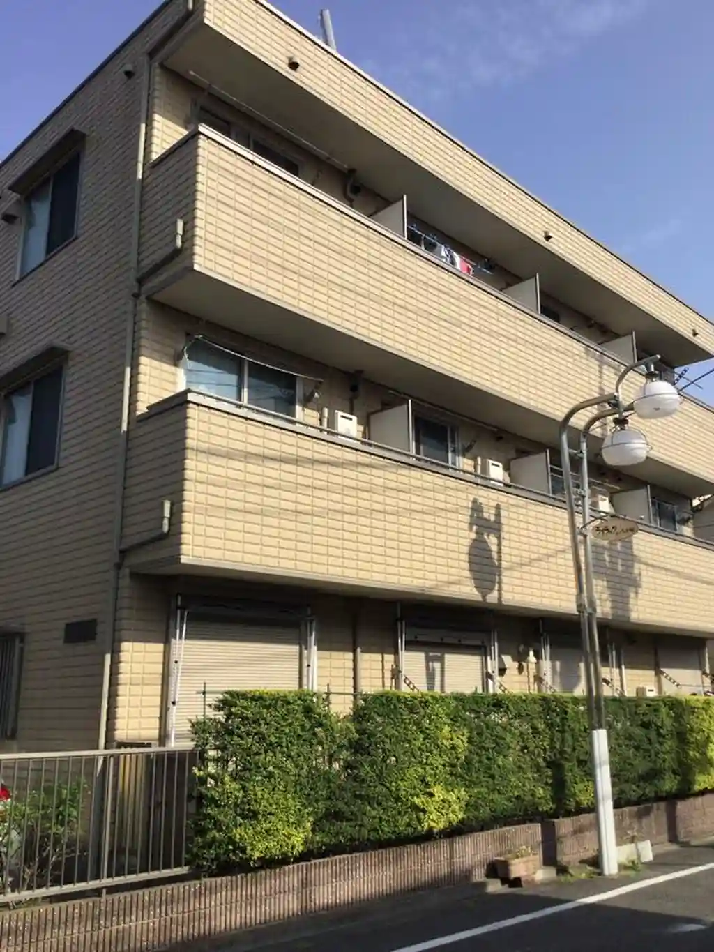 コートライラック 外観