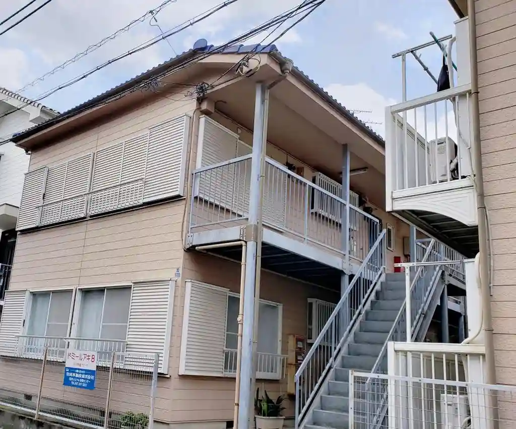 ドミールアキB 外観
