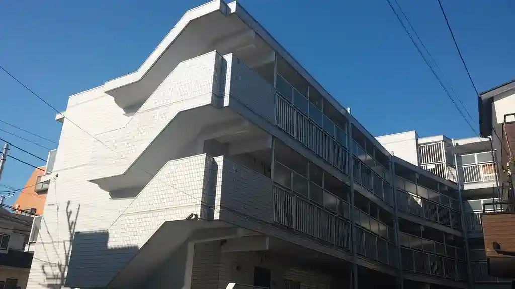 ホワイトメゾン綱島 外観