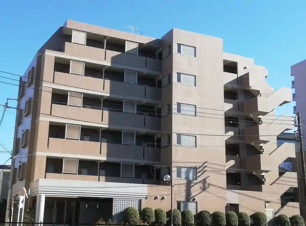 ルーセント方南 外観