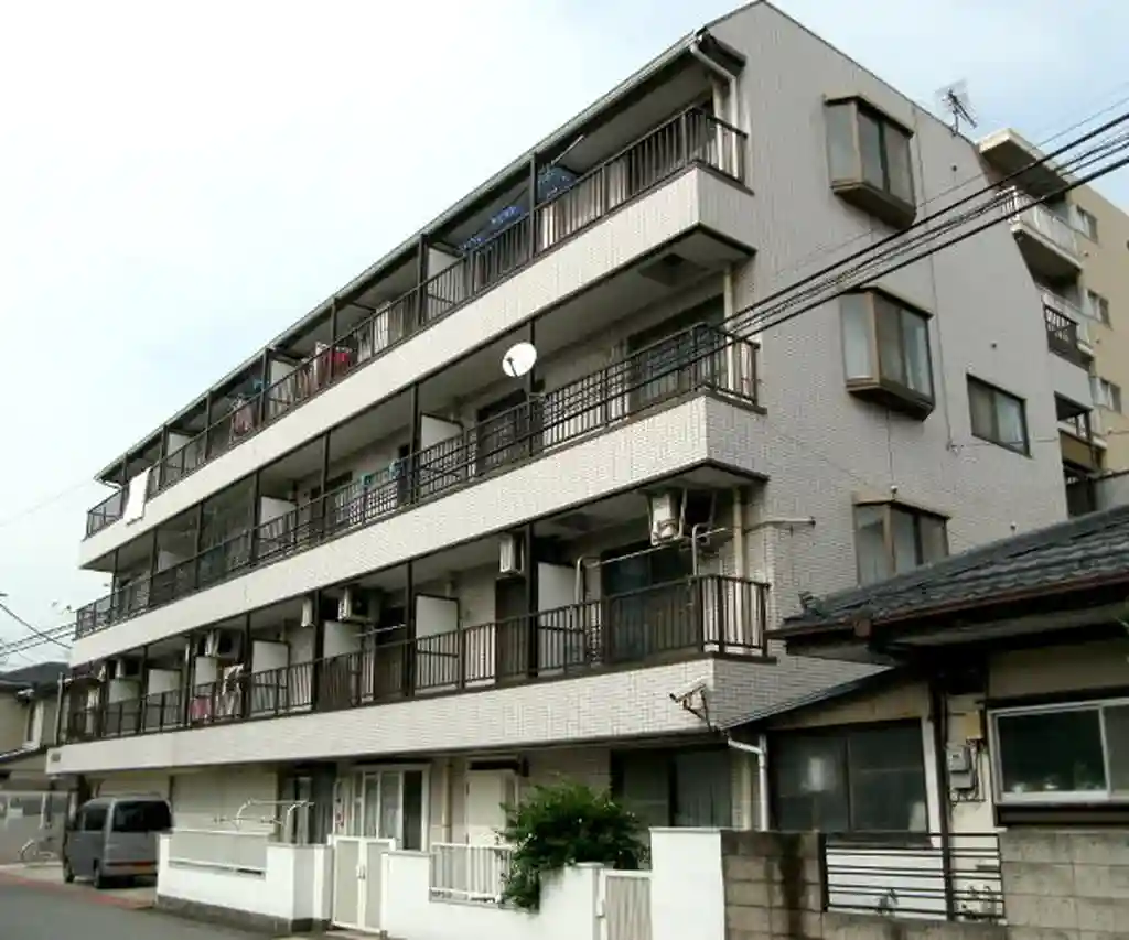 エスポ・フジヨシ 外観