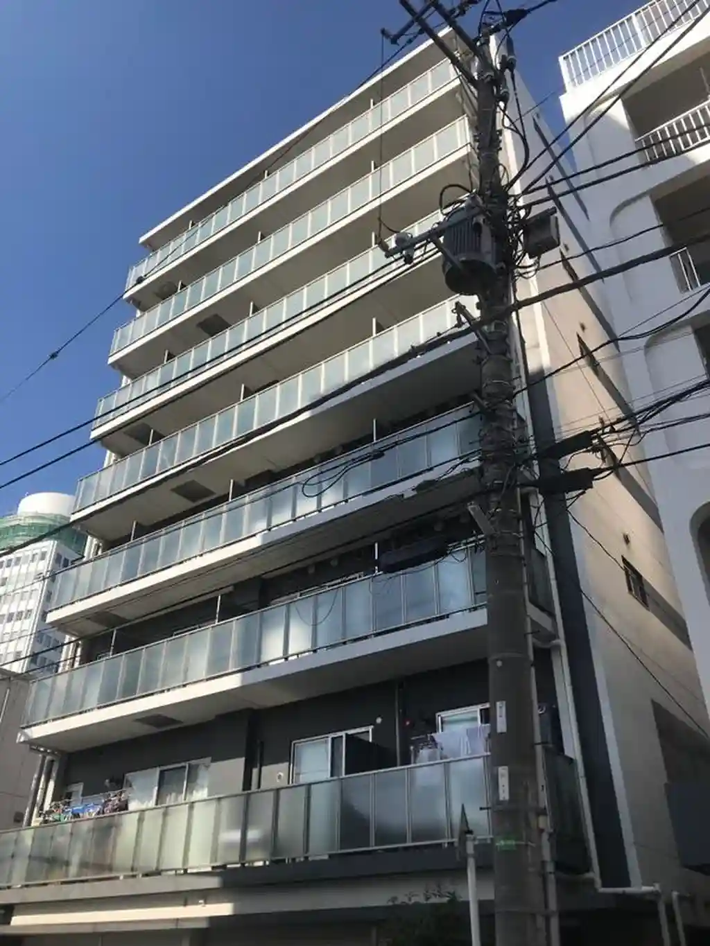 エムズ・ゴン 外観