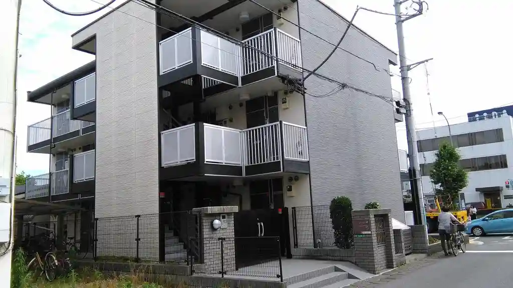 レオパレス鹿沼台LA1 外観