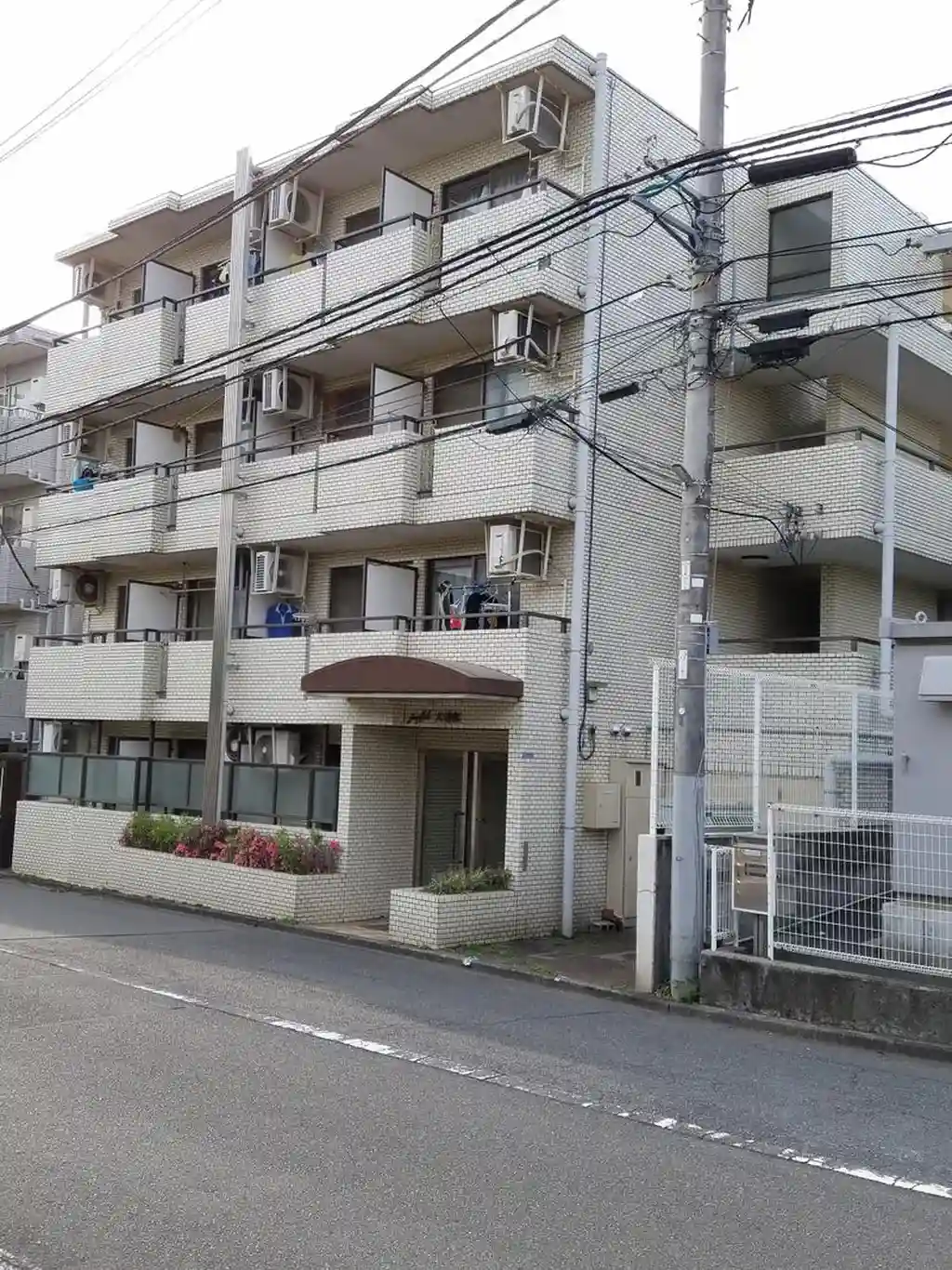 ジョイフル大和南 外観
