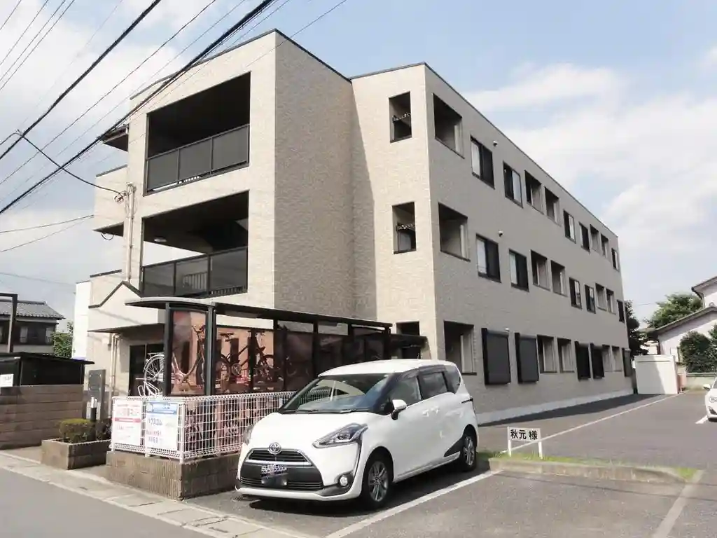 サンシャイン フィールド 外観