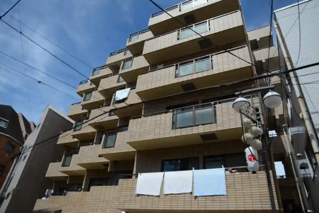 パレスパインツリー 外観
