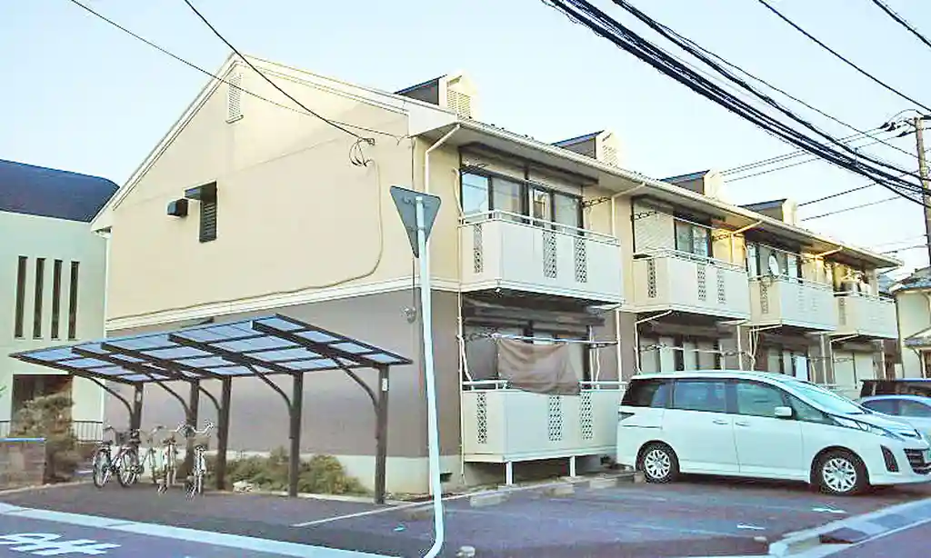 センターコート入船 外観