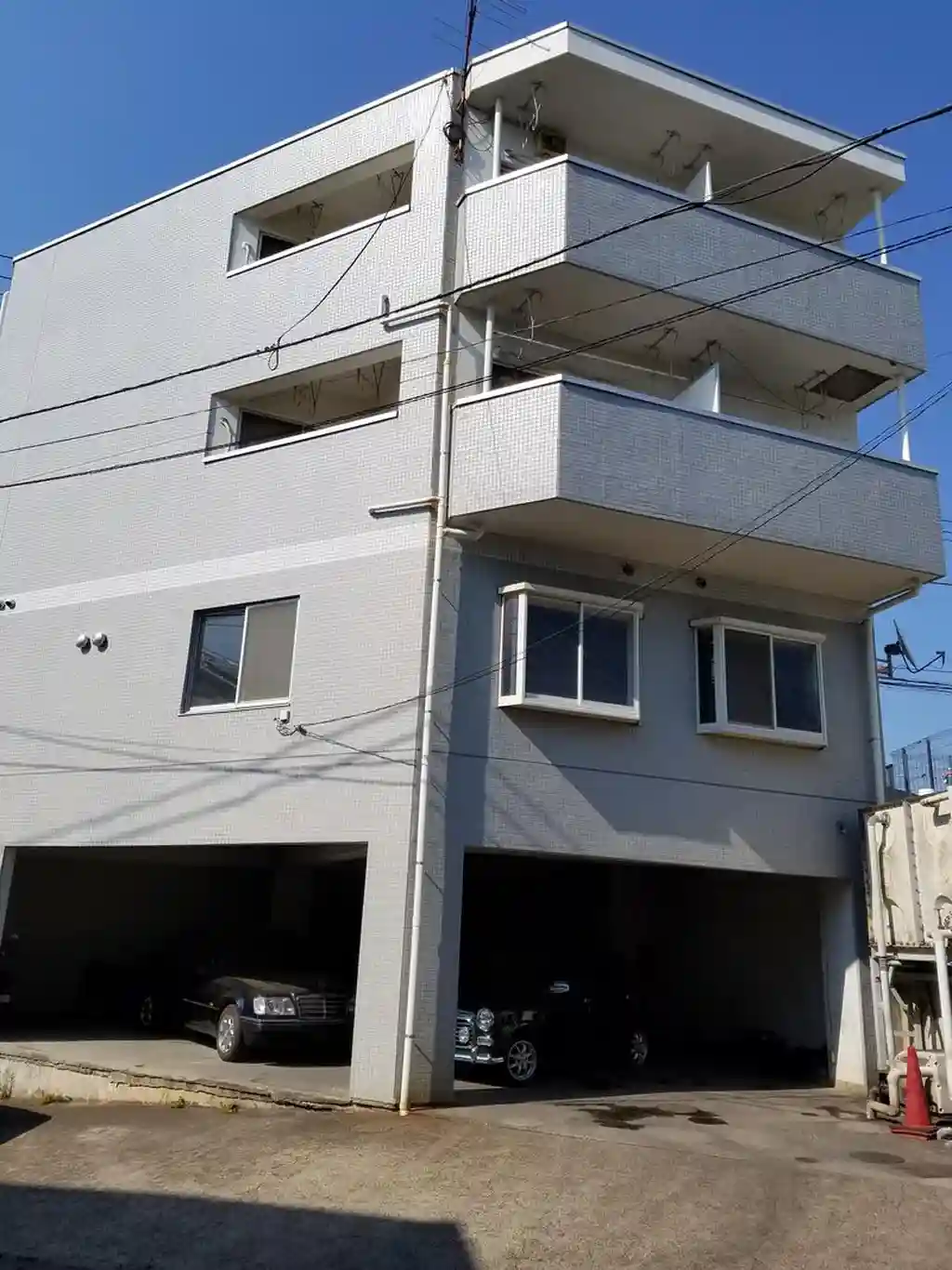ステージIII 外観