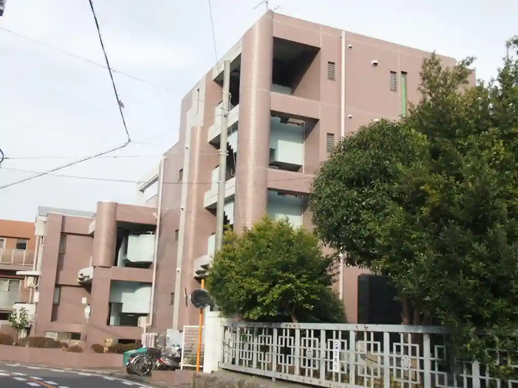 プチシャンプル磯子 外観