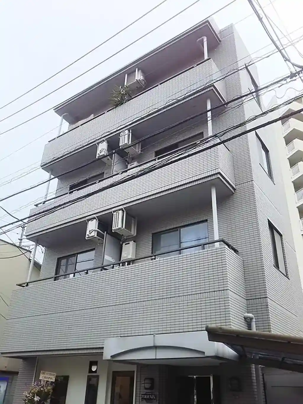 シャトーフェニックスたかやま 外観