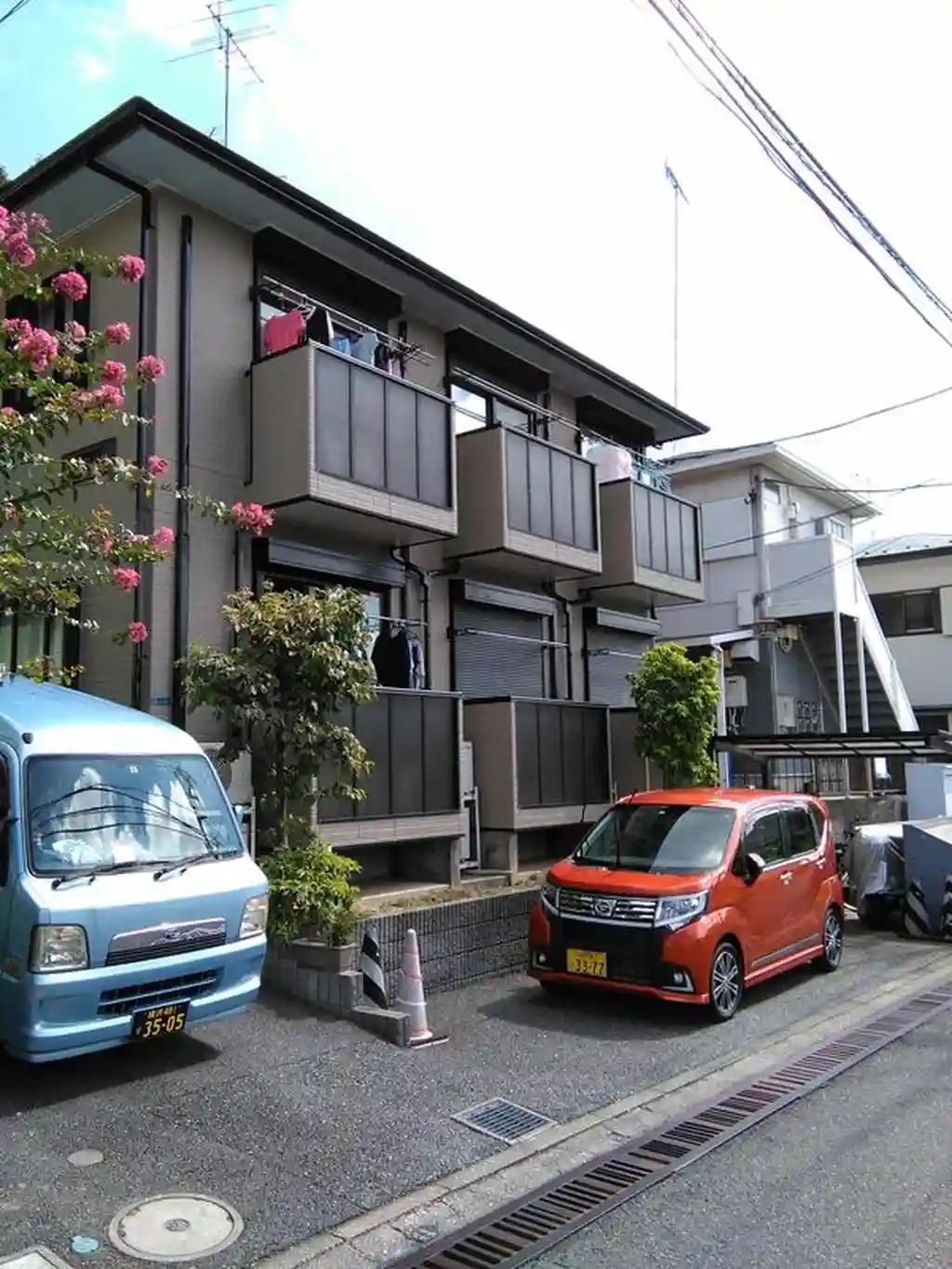 パーシモンヒルズ 外観