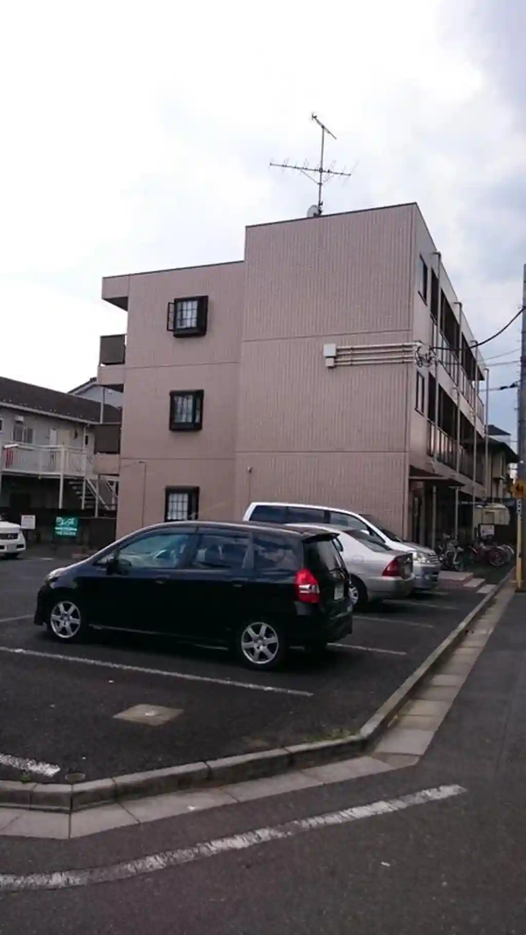 ヴィレッジR&K 外観