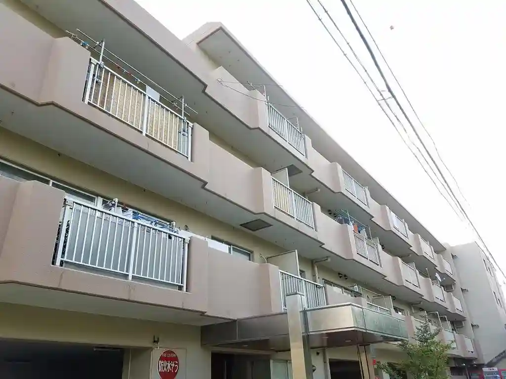 ラマホームズ 外観