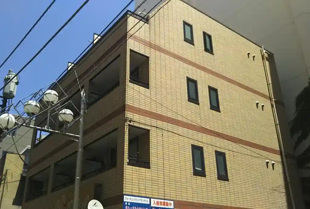 フォーチュンスクエアーモリタビ 外観