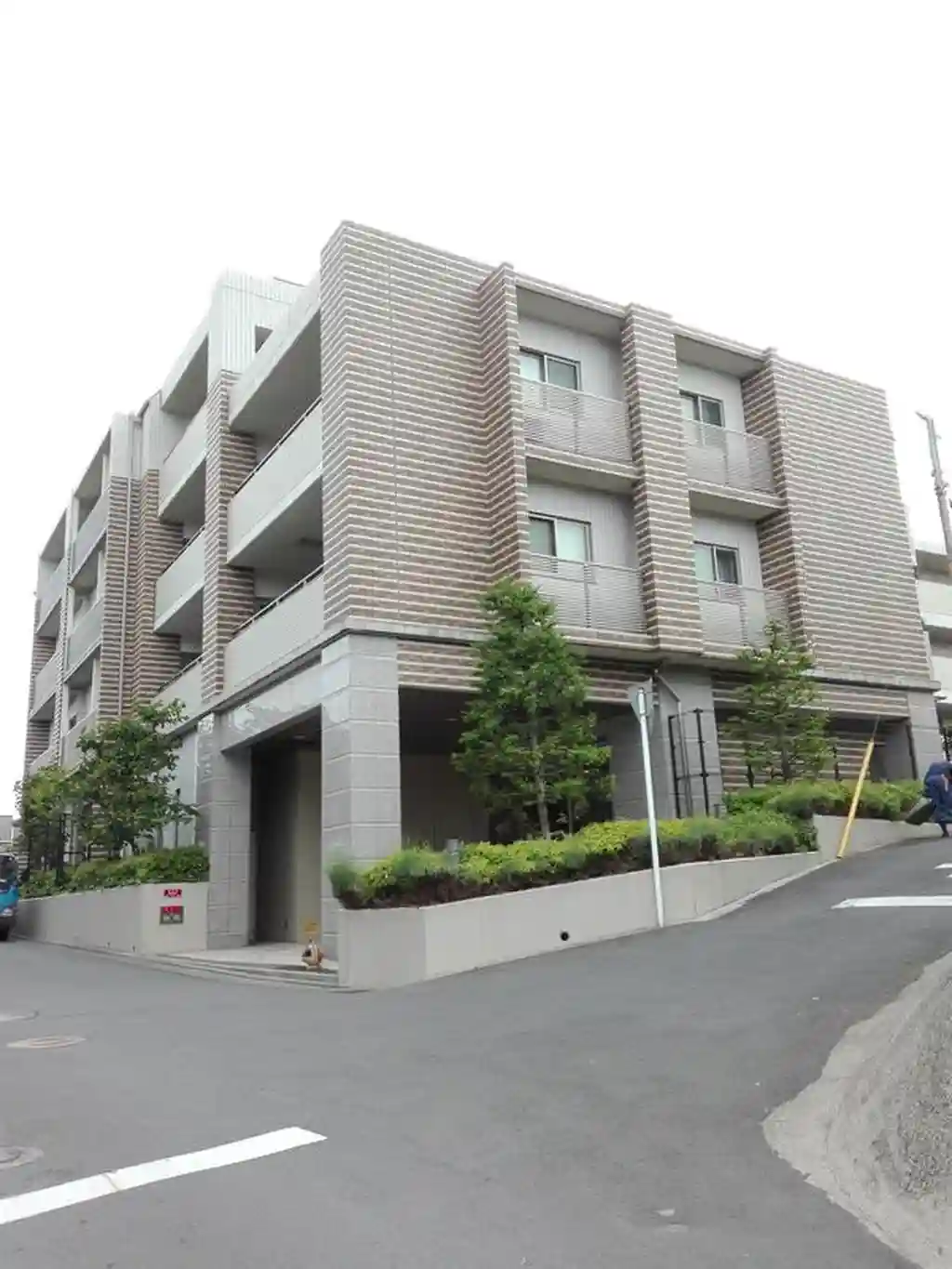 ブランズ横濱瀬谷 外観