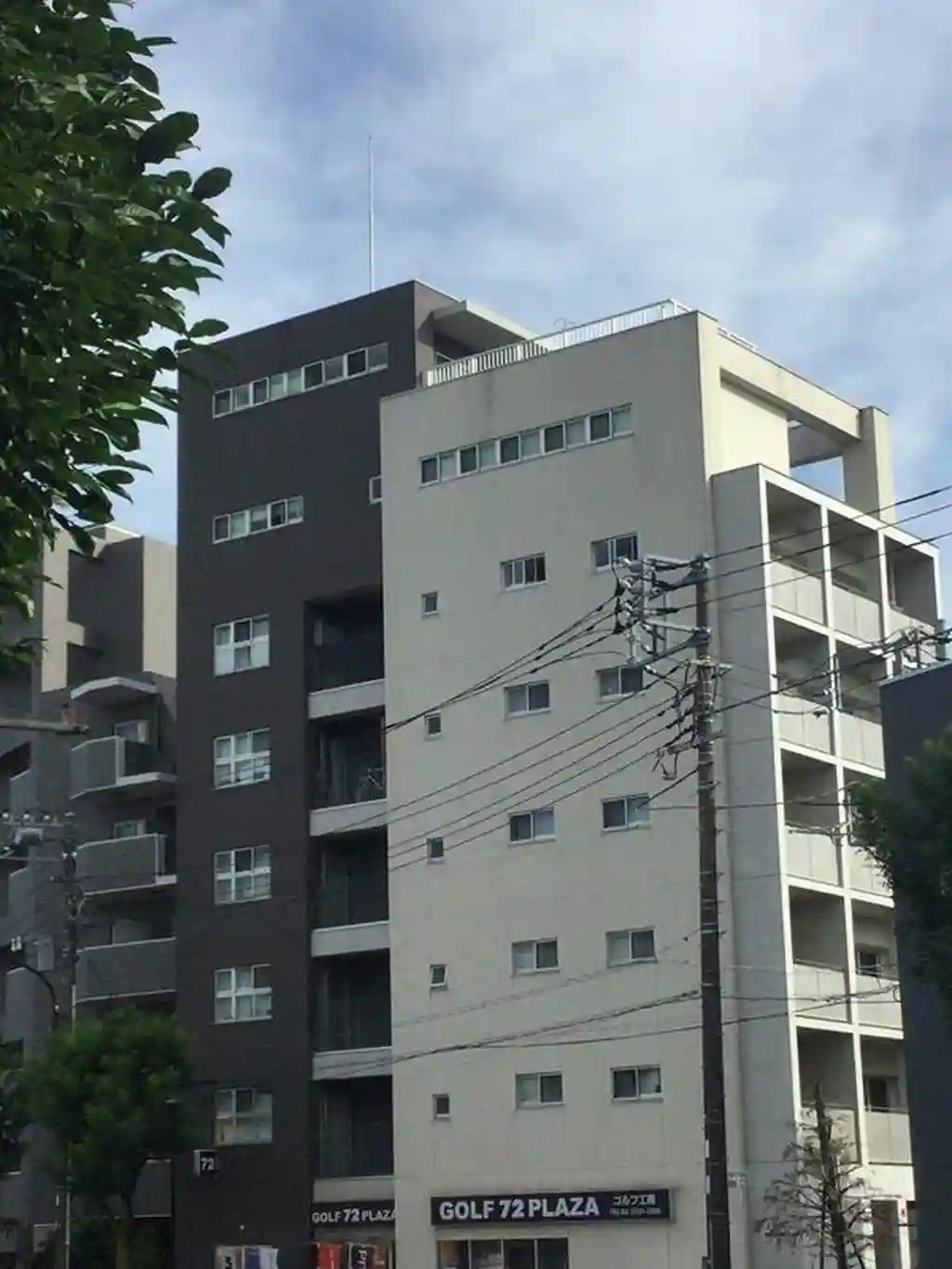 MODERNO 外観
