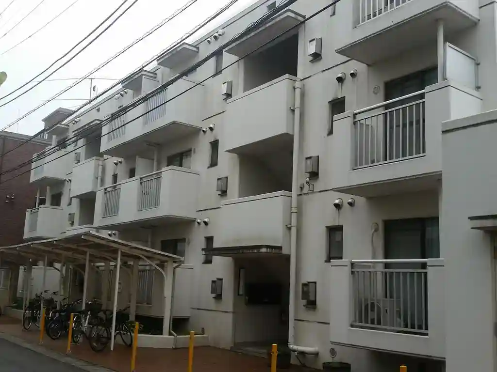 芹田ハイツ 外観