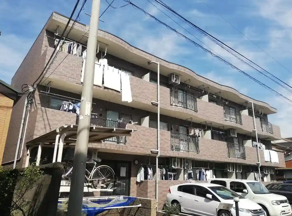 クレール平安 外観