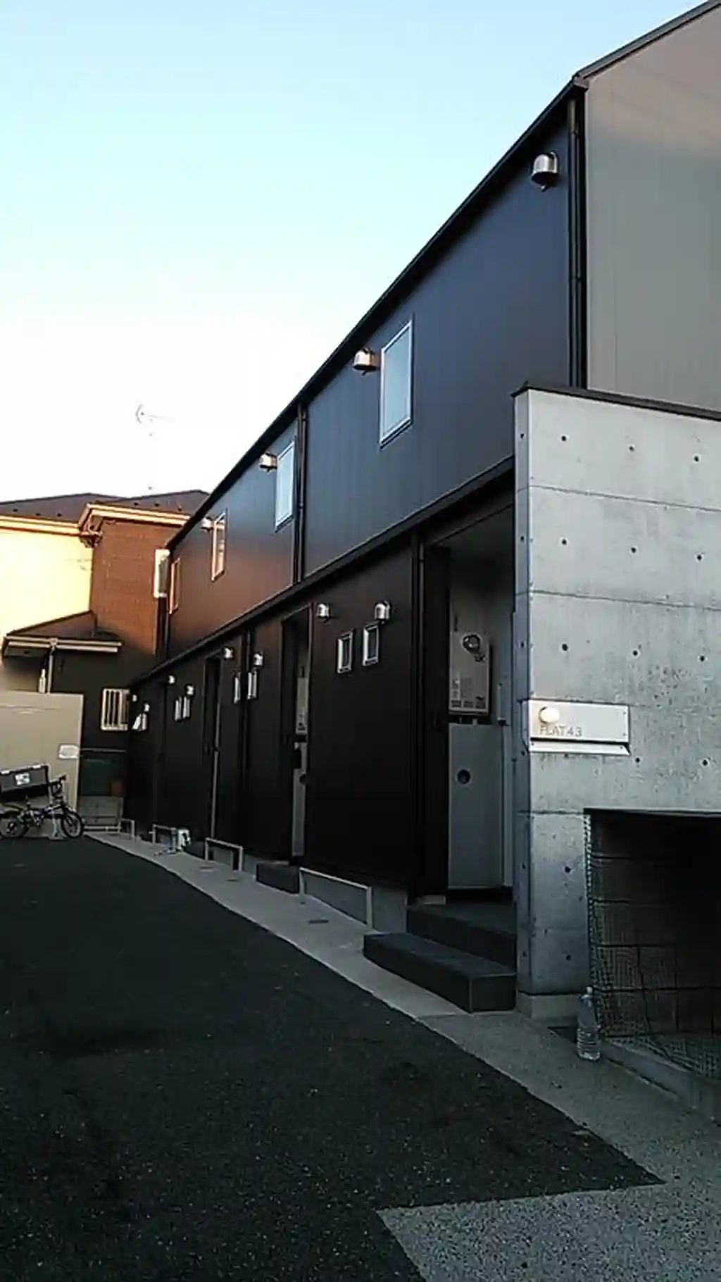 FLAT 4.3 外観